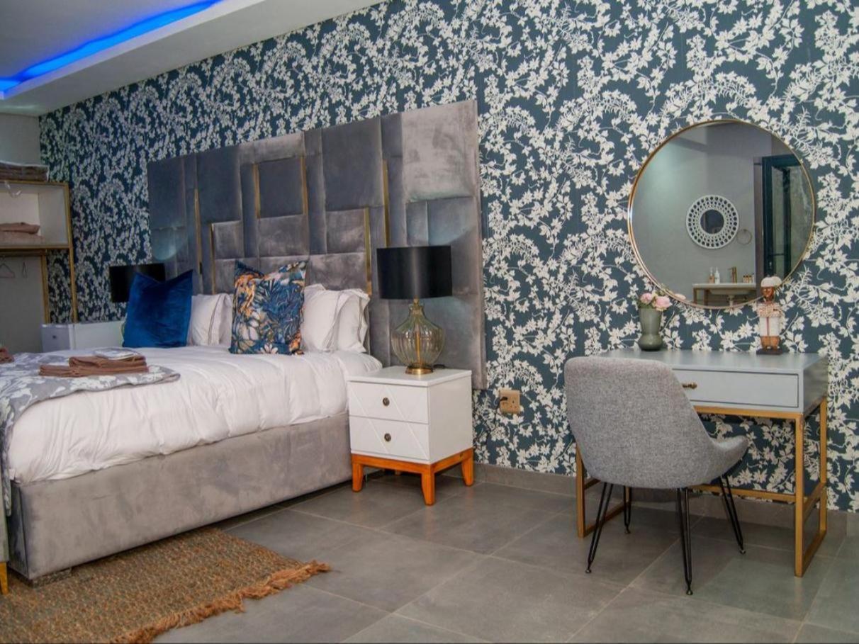 The Lux Hotel And Resorts Louis Trichardt Exterior photo